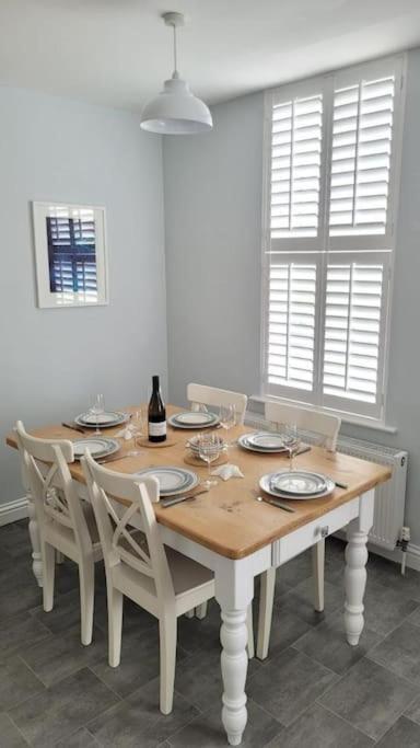 Swanage Bay Coastal Apartment Εξωτερικό φωτογραφία